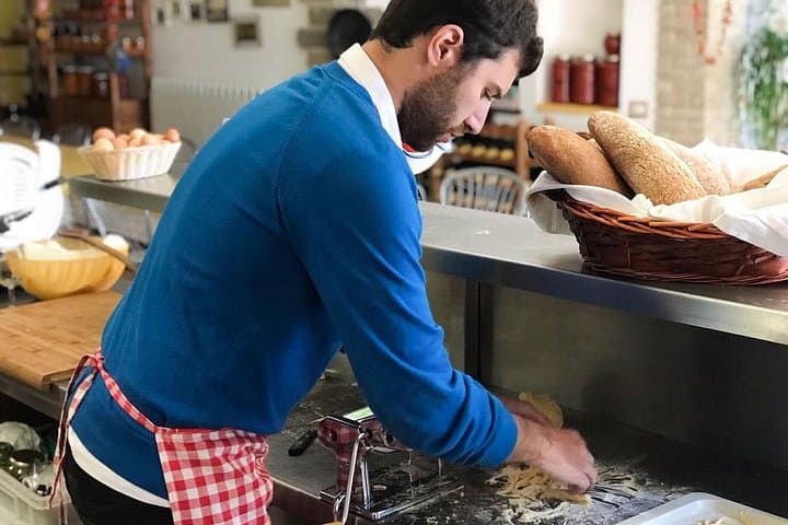 Hands-on Pasta Making Class near the Amalfi Coast with Rosanna