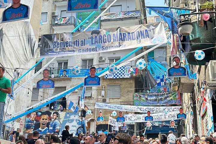 Discovering Maradona Private Tour in Naples