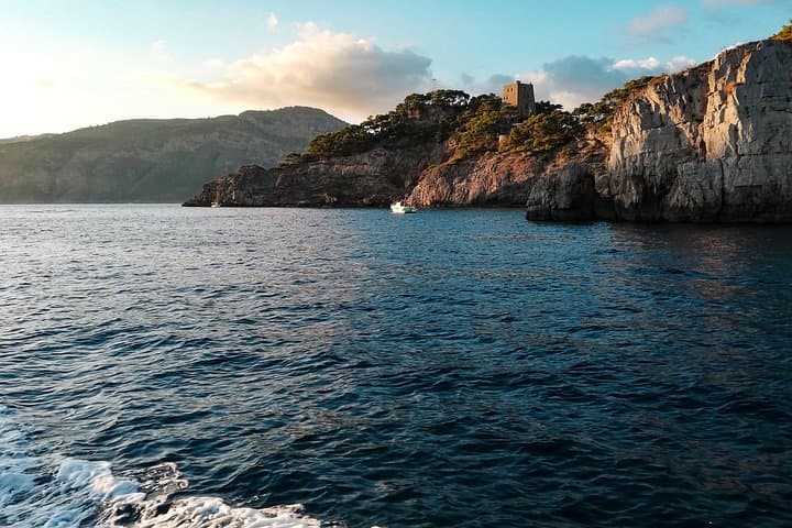 Sunset Boat Experience in Positano