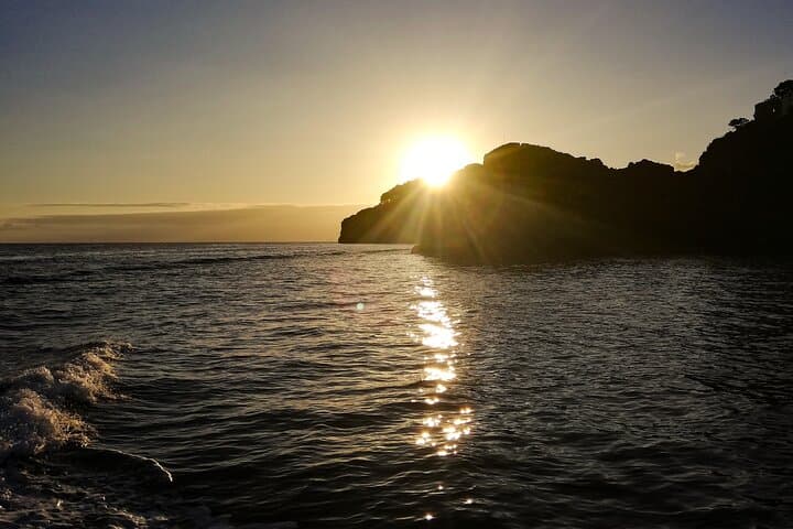 SunsSunset Boat Experience in Positanoet Boat Experience in Positano