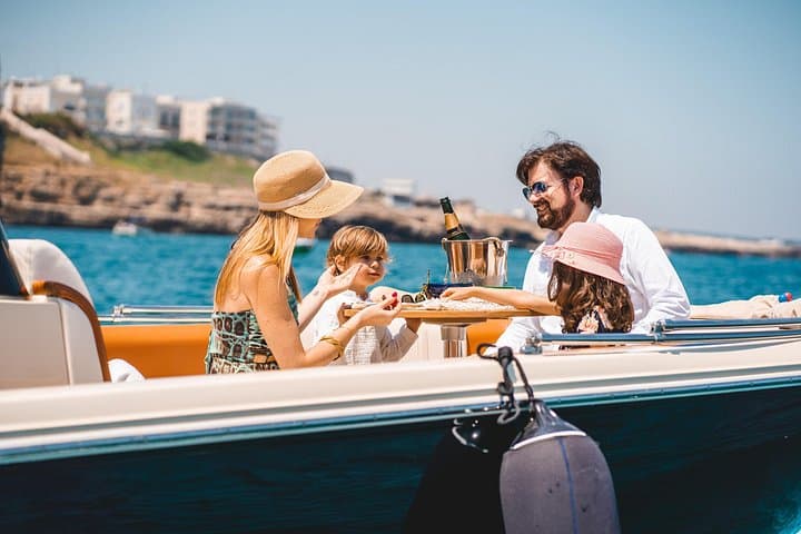 Polignano a Mare: Private Boat Tour with Champagne - 2 hours