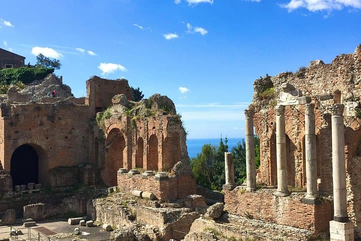 GREEK-ROMAN THEATER