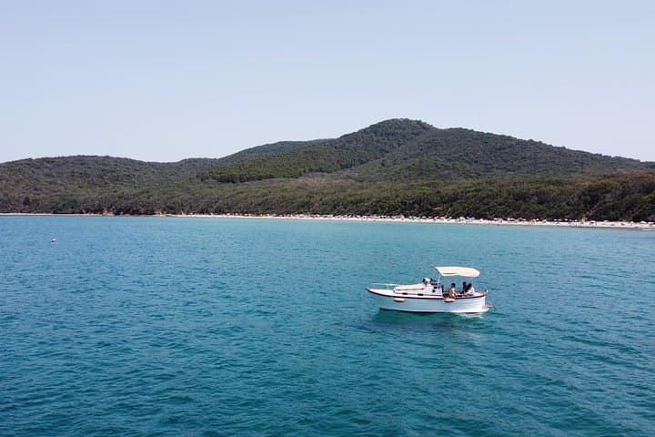 Private Boat Tour to Cala Violina and the Tuscan coast