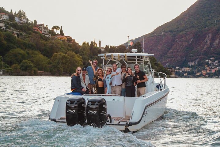 3 Hours Private Boat Cruise on Lake Como