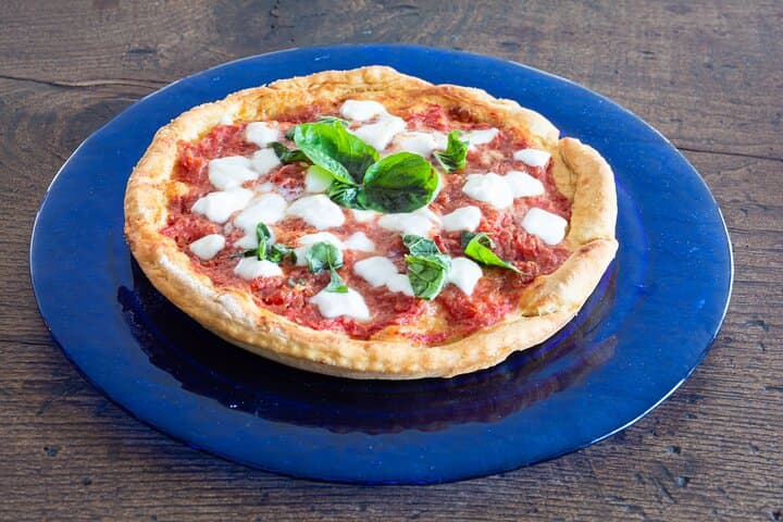 Naples: Pizza Making Class in a Local Home by Cesarine