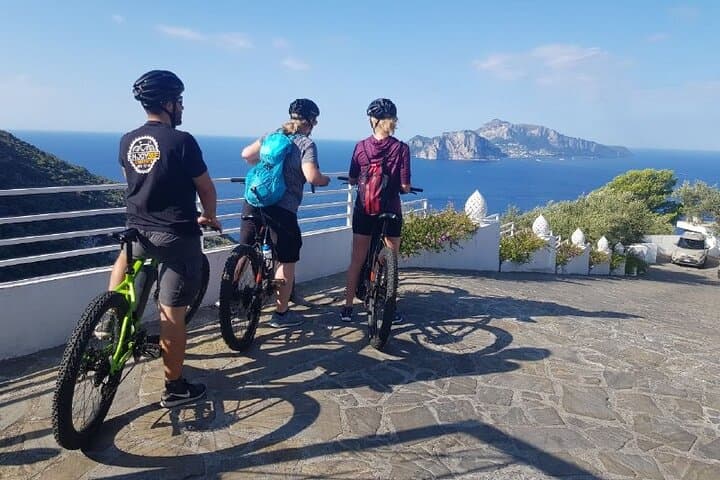 E-Bike tour on the Sorrento Coast