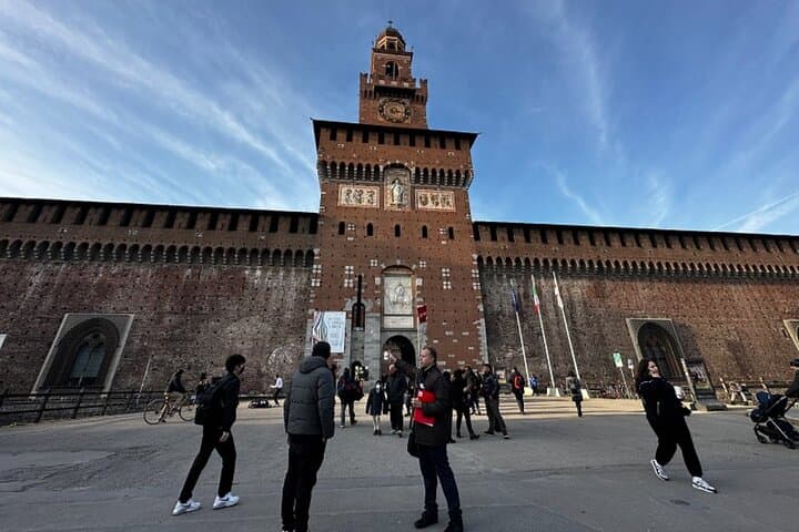 Milan Highlights: Guided Duomo, Last Supper & City Centre Tour