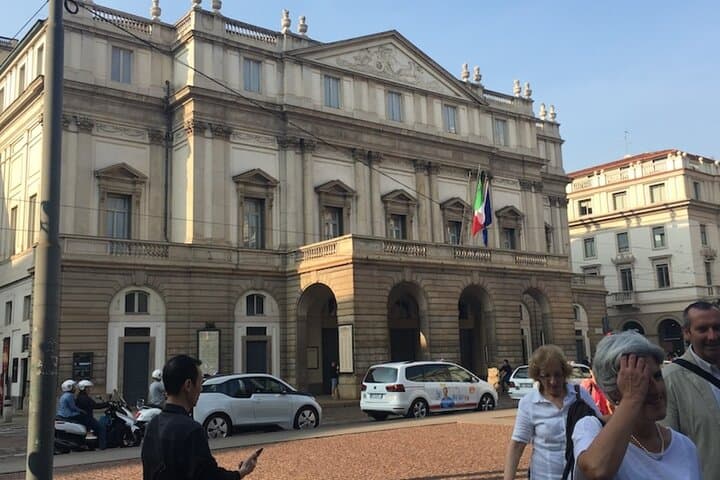 Milan Highlights: Guided Duomo, Last Supper & City Centre Tour