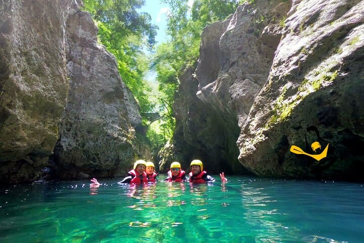 Wild Canyoning : free souvenir pictures