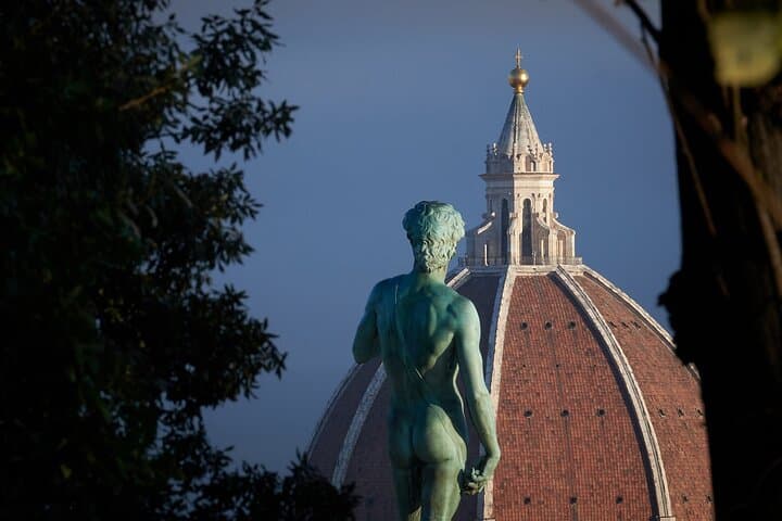 3 Hours Private Tour with Personal Photographer in Florence