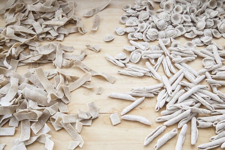 Cesarine: Small group Pasta and Tiramisu class in Siracusa