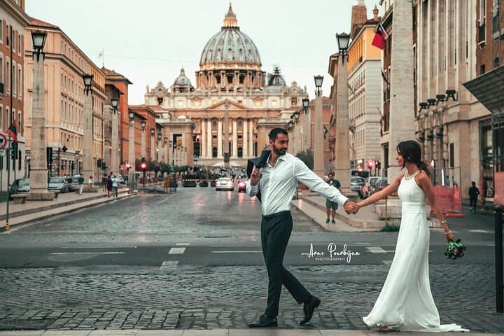 Private Professional Photoshoot in Rome