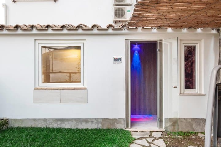 Positano : Wellness at Villa Magia access to SPA and Pools