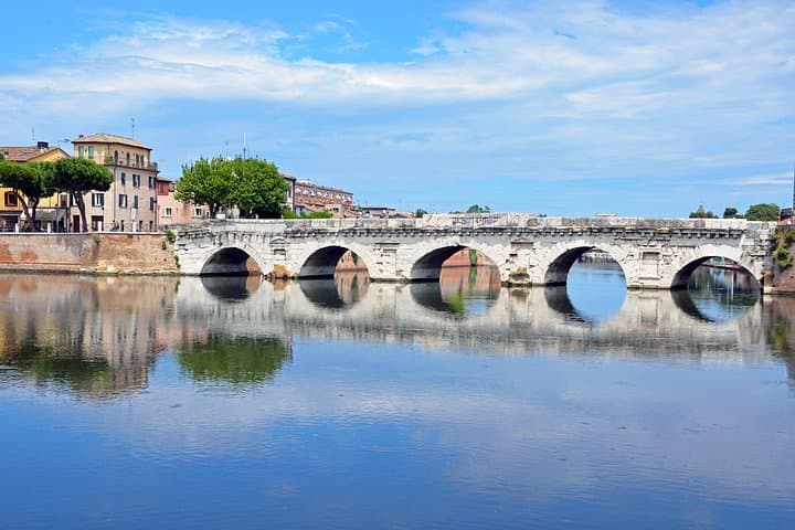 Semi-private Rimini Tour of City Highlights with Top-Rated Guide