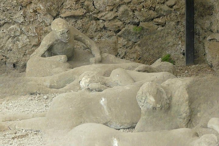 Pompeii private tour