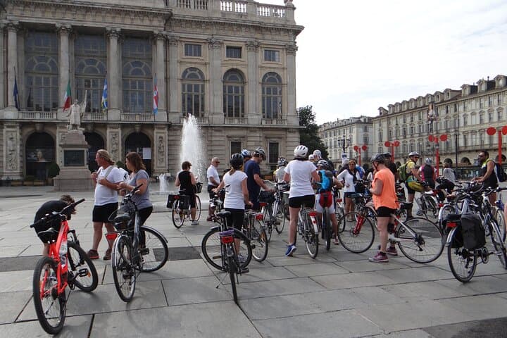 Surprising Turin by bike