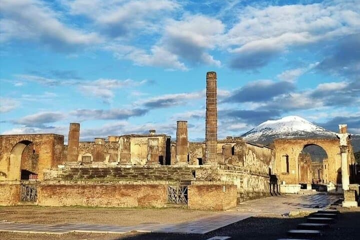 Private Tour in Pompeii and Vesuvius