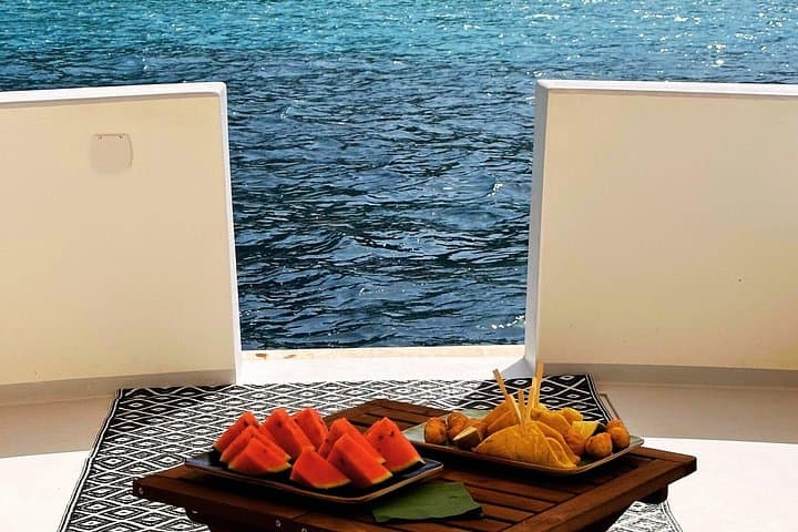 Boat Tour Mondello and Gulf of Palermo, with Aperitif (4 hours)