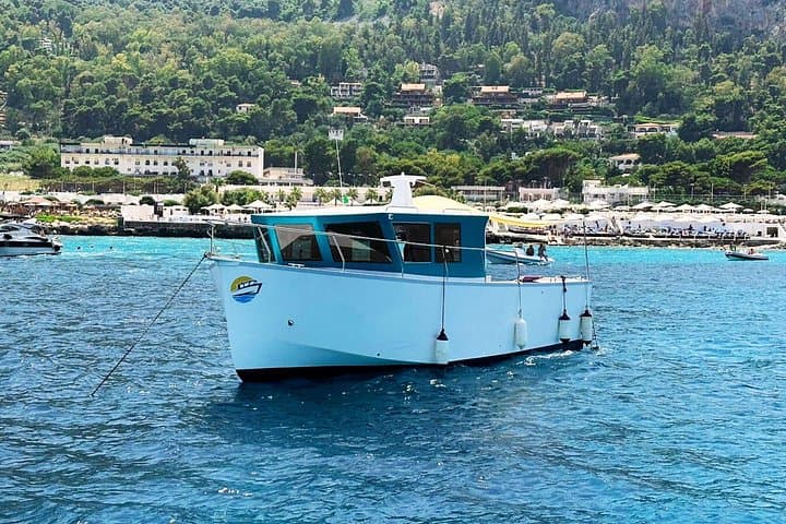 Boat Tour Mondello and Gulf of Palermo, with Aperitif (4 hours)