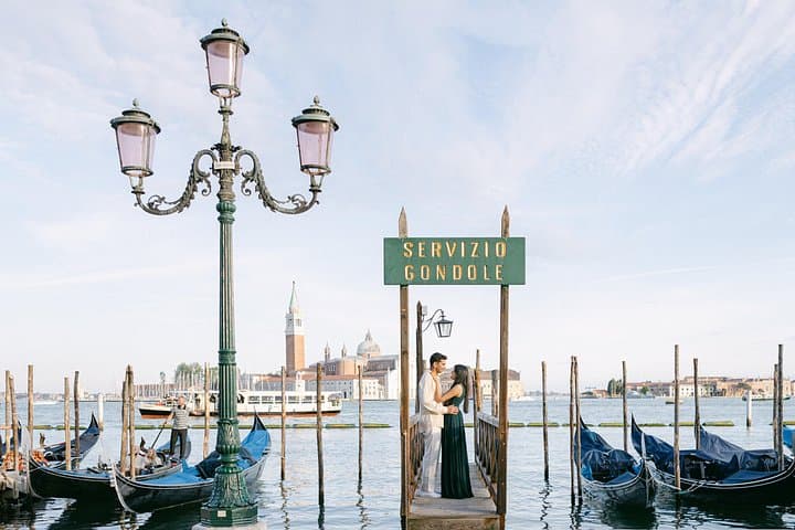 Romantic Photoshoot in Venice