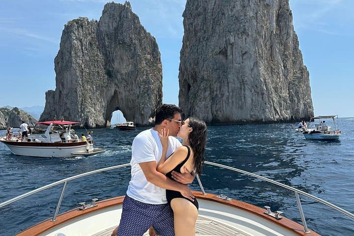 4 Hours Private Boat Tour to Capri from Sorrento
