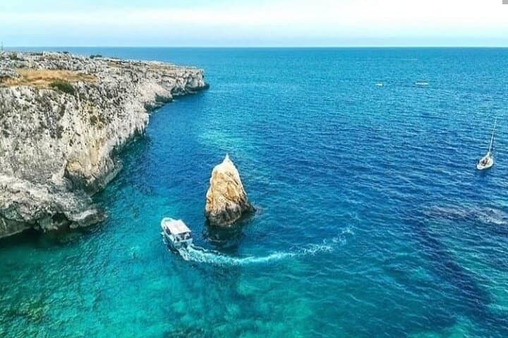 Syracuse Boat Excursion with Snorkeling to the Sea Caves