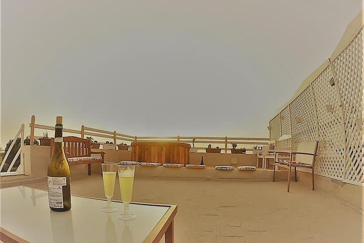 Sunset aperitif