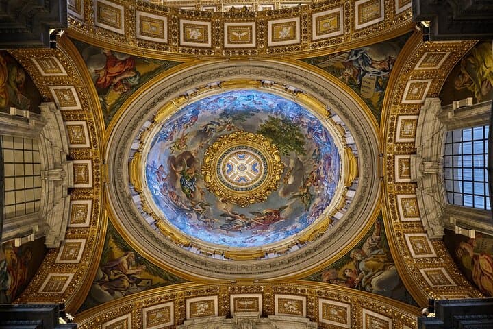 St. Peter's Basilica, Square and Papal Grottoes Guided Tour