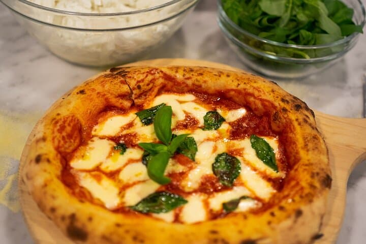Florence Pizza Making Class with Unlimited Gelato & Wine