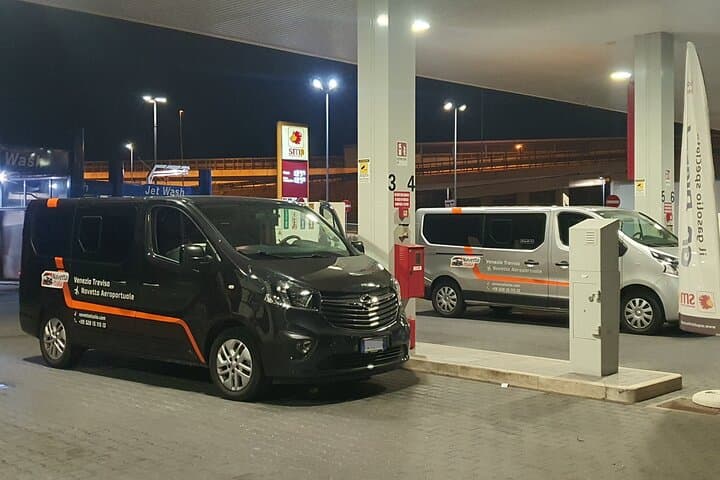 Milan hotels to Varenna hotels - Private Transfer