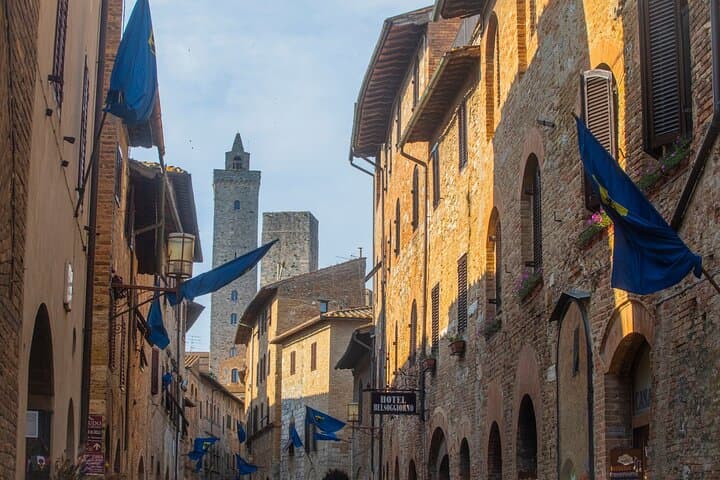 Florence: Siena & San Gimignano with Dinner in a Boutique Winery