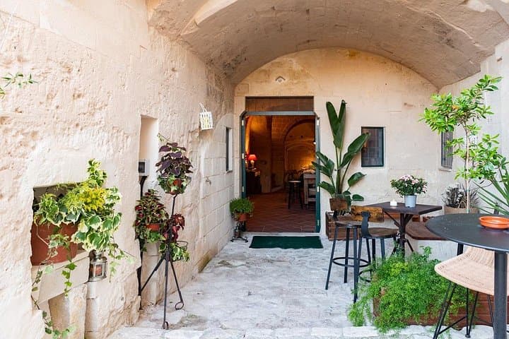 Matera: Sassi Farmer's Pasta Class in an Ancient Wine Cellar