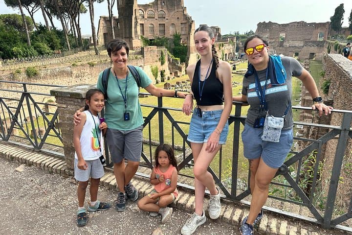 Mamma Mia! Colosseum & Roman Forum Tour & Kid-Friendly Activities