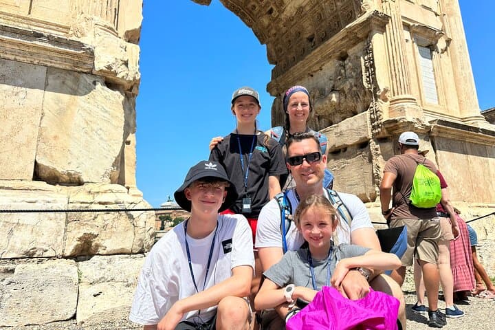 Kid-Friendly Private Tour of the Colosseum & Roman Forum