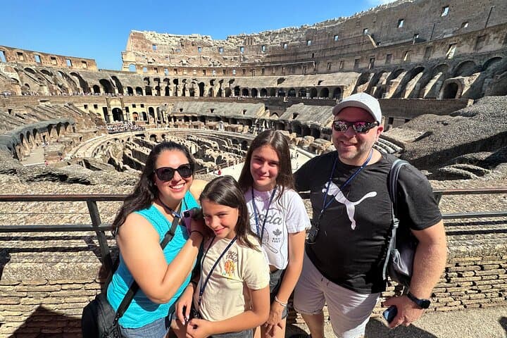 Kid-Friendly Private Tour of the Colosseum & Roman Forum