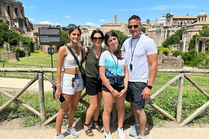 Kid-Friendly Private Tour of the Colosseum & Roman Forum