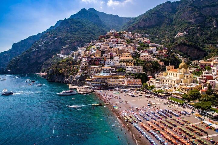 Private Transfer from Positano to Naples Central Station