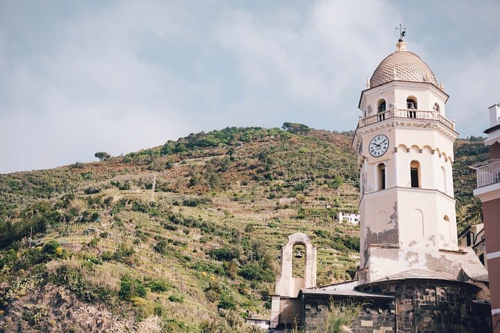 Full Day Pisa and Jewel of the Cinque Terre Tour From Livorno