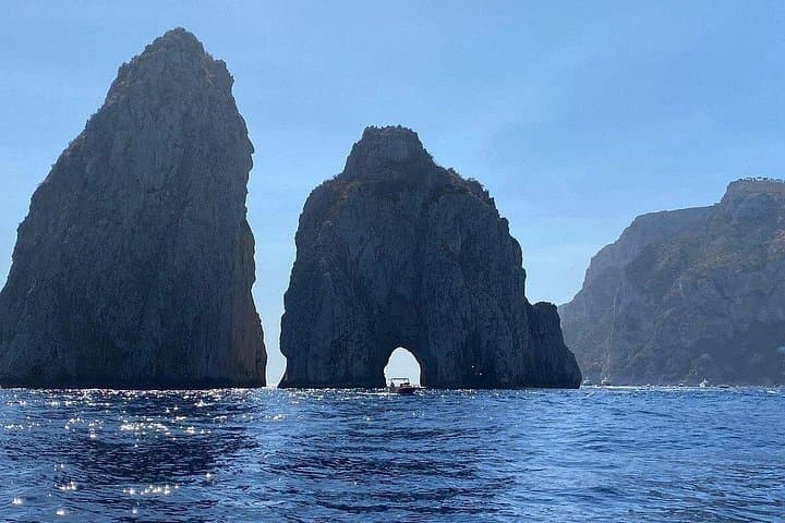 Capri Half Day Private Boat Tour(4 hours)+Blue Grotto