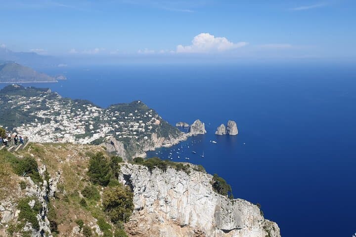 Capri Private Tour with Island Boat Tour from Rome