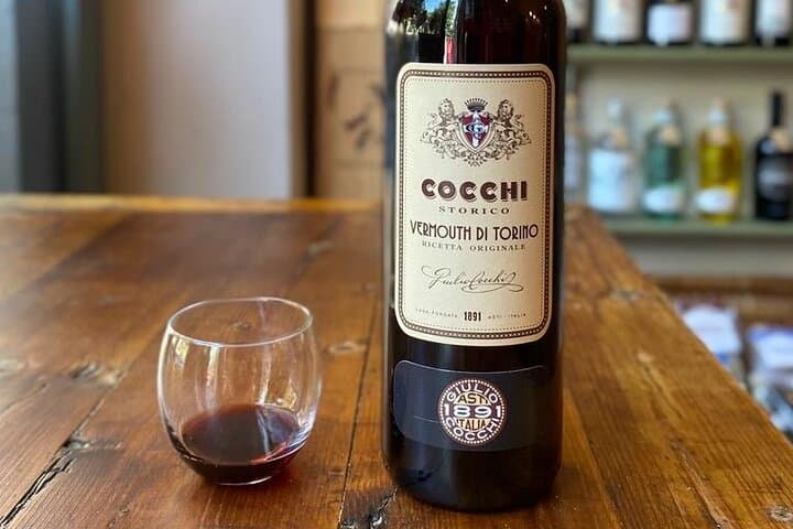 Historic Vermouth Tasting & Aperitivo Experience in Turin