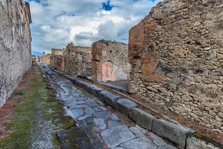 Private tour by car, Pompeii, Ravello and Amalfi