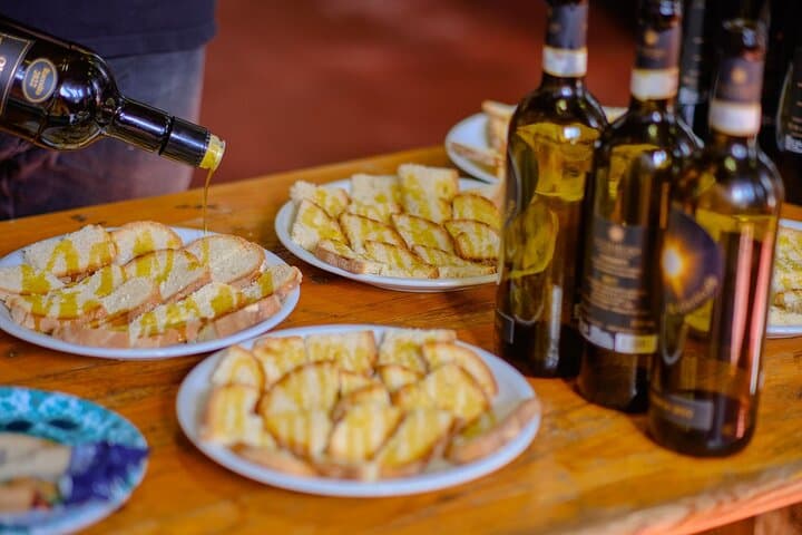 Florence: Private Full-Day Chianti Tour and Winery Lunch Optional