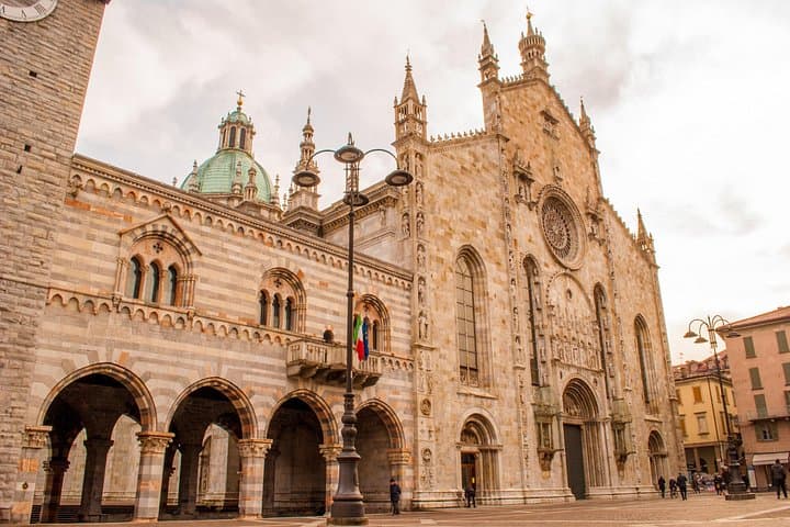 Duomo and Broletto Como