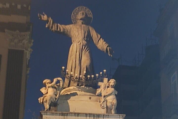 Transfers Airport, port, train, hotel in Naples