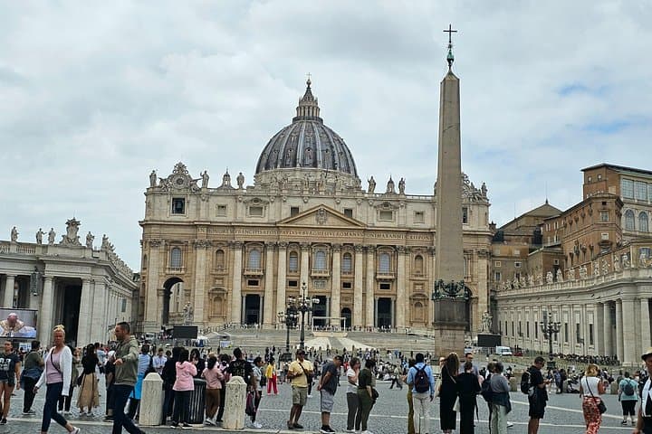 St. Peter's Basilica Dome to Underground Grottoes Tour