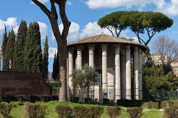 Day drinking in Rome & Scandalous Roman History