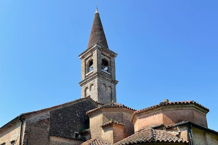 Half Day Boat Tour between Venice and the Islands