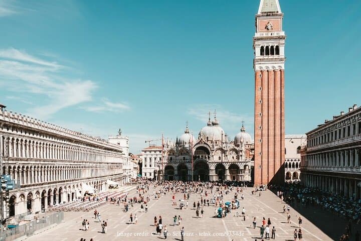 Venice Legends and Mysteries: Private 2-hour Evening Walking Tour