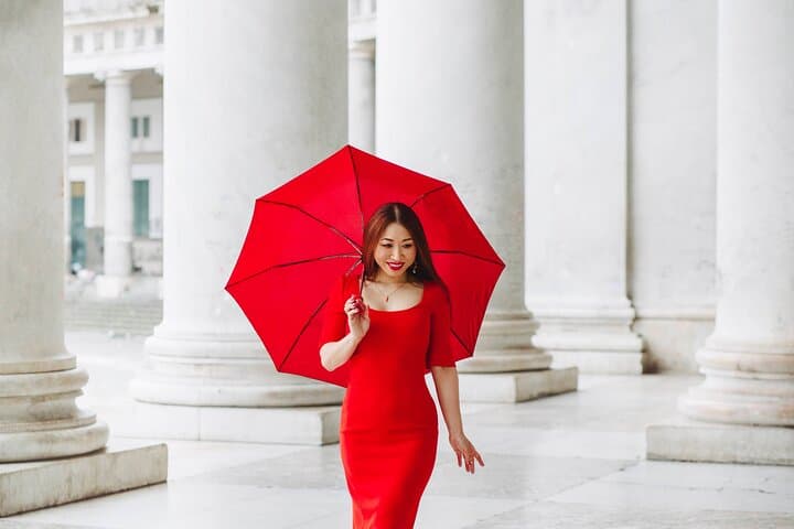 Private Photoshoot with a Professional Photographer in Naples